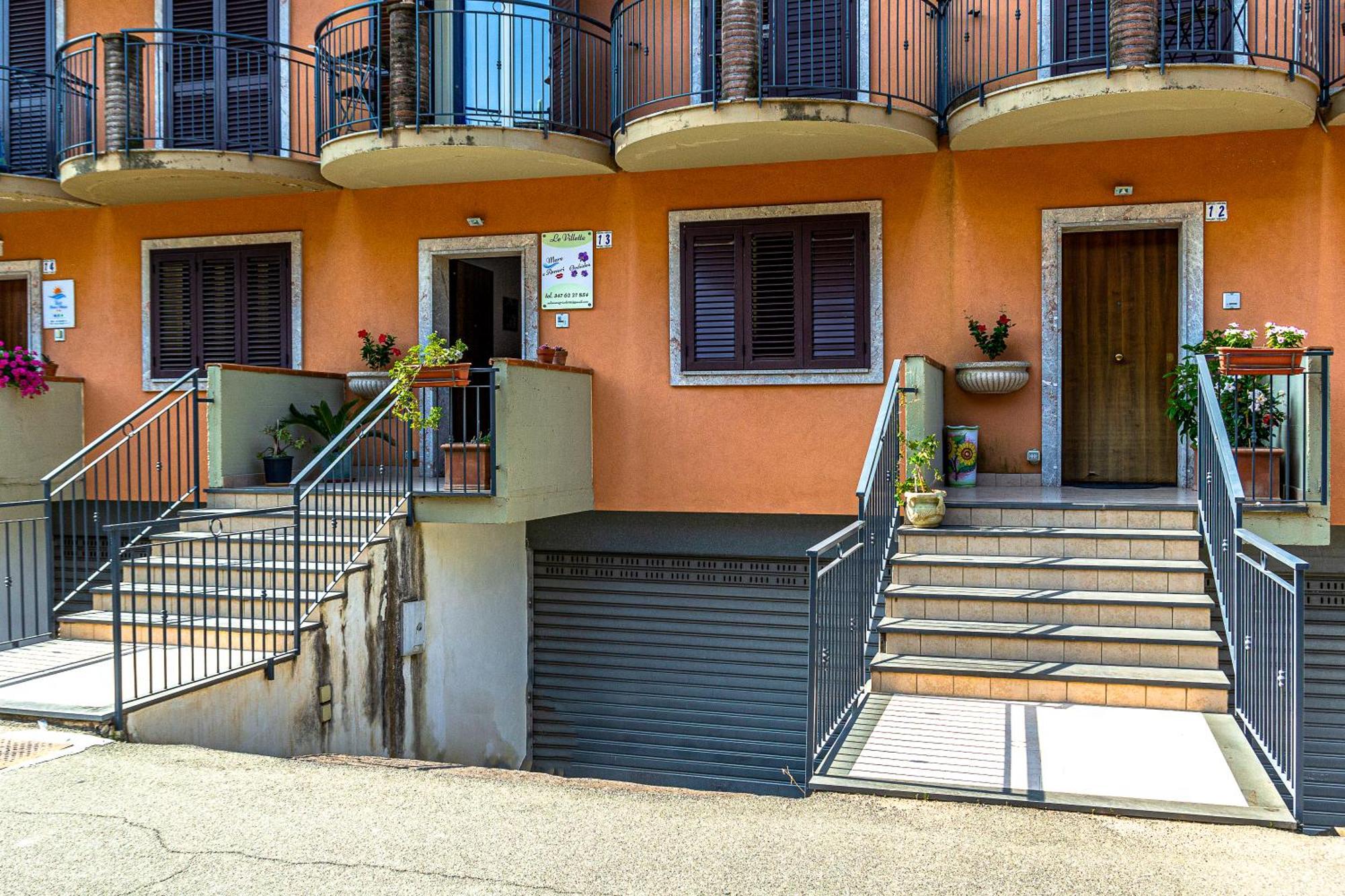 Villetta Mari E Amuri Giardini Naxos Dış mekan fotoğraf